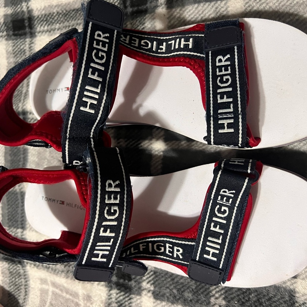 Tommy Hilfiger Red and White Sandals with Textured Straps